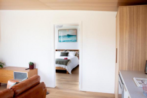 Salt Guesthouse
